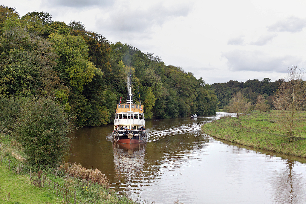 A notice to Ellesmere Port to Acton bridge passengers